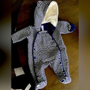 Baby Nordstrom Stripe Blue and White 0-3 months